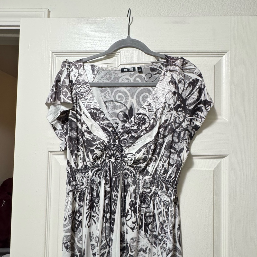 Apt. 9 Monochrome Patterned Midi Dress - Picture 5 of 6